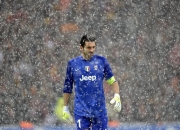 开云世界杯2026-当黄黑风暴席卷欧洲红魔，拉什福德点燃的跨国足球寓言