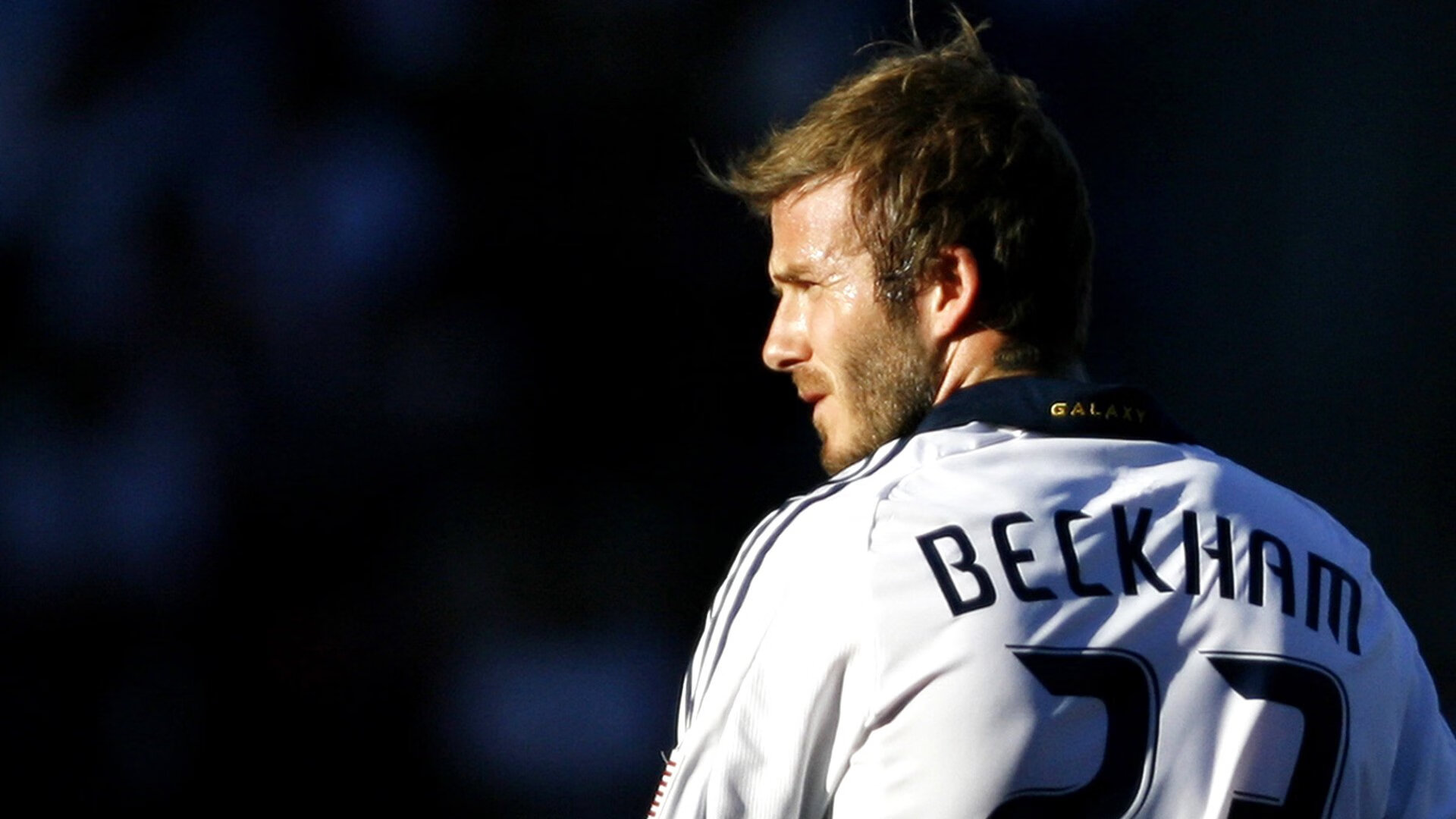 英格拉姆扛起全队，魔术防守锁死国王，一场战术与意志的较量